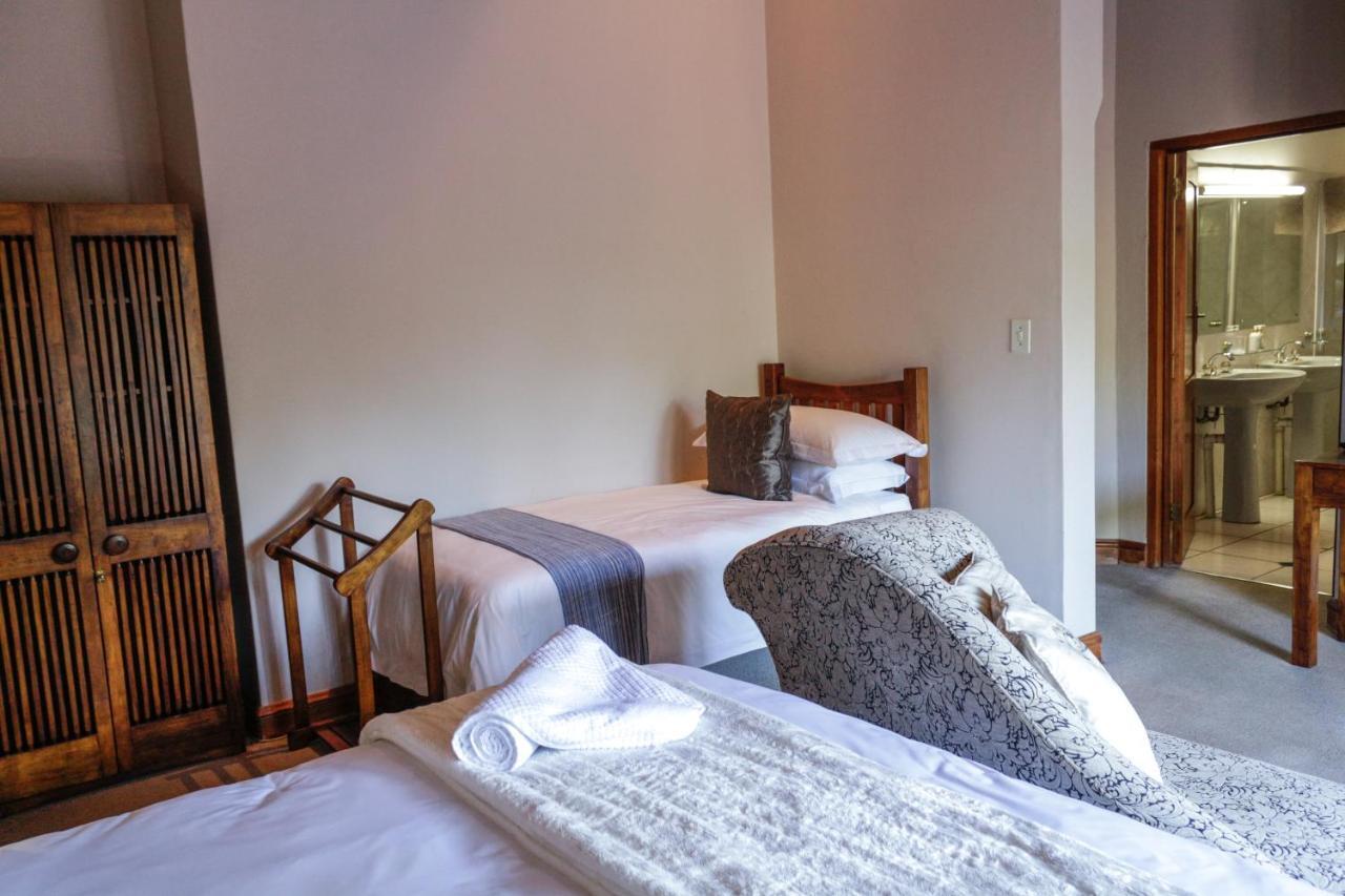 25 On Catherine Pretoria-Noord 外观 照片