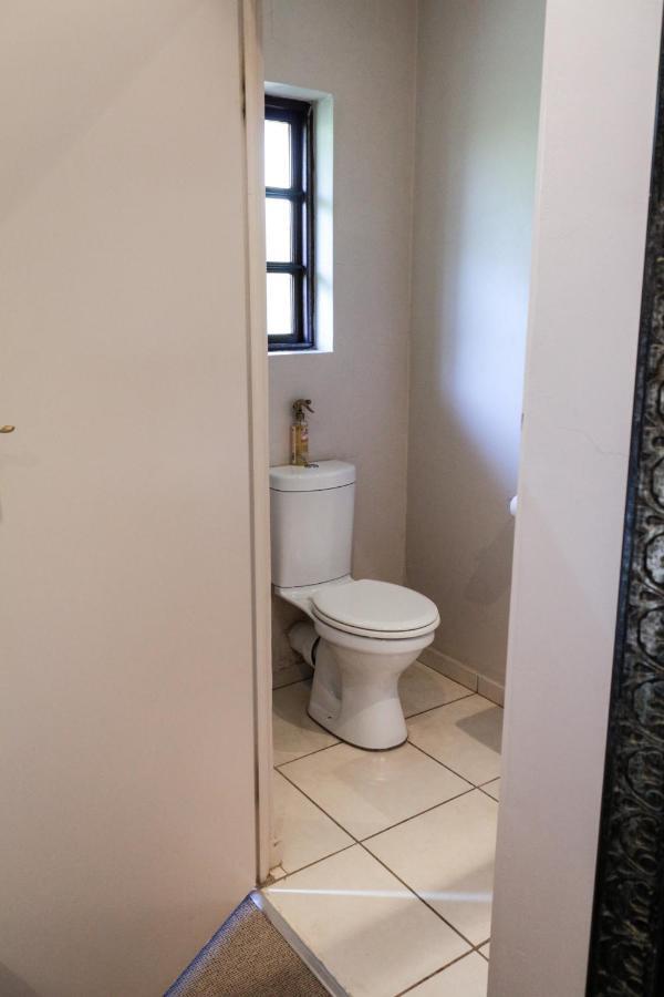 25 On Catherine Pretoria-Noord 外观 照片